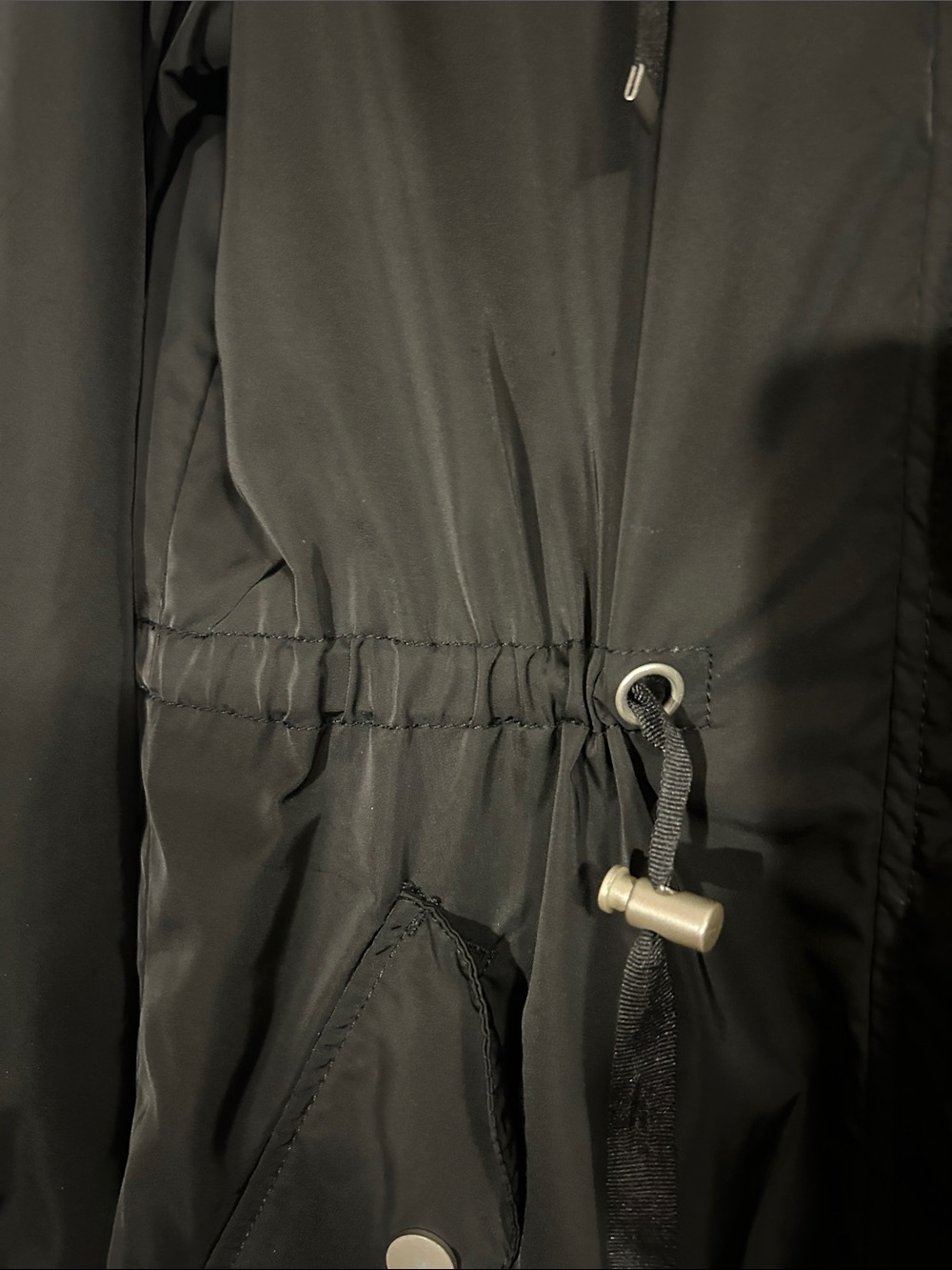 Time and Tru Black Hooded Rain Jacket - Picture 7 of 8